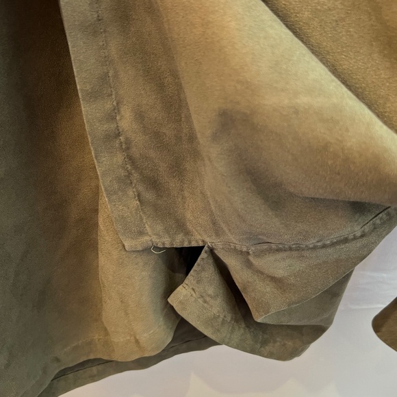 Vintage 'V Uomo' Micro Suede Button Up Shirt - Cropped/Japanese Medium - Unisex - Picture 6 of 9